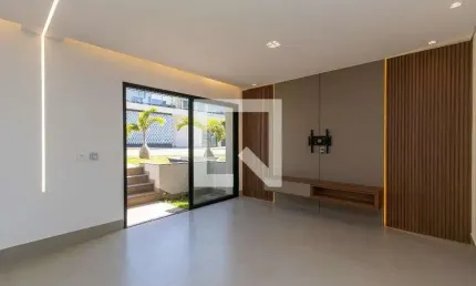 Casa para Venda - Trevo, 5 Quartos,  208 m² - Belo Horizonte