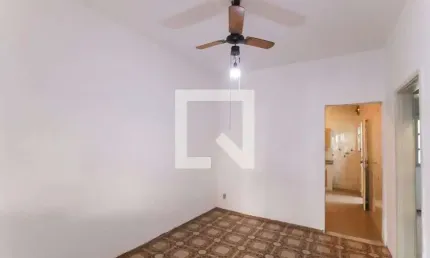 Casa para Venda - Piedade, 2 Quartos,  55 m² - Rio de Janeiro