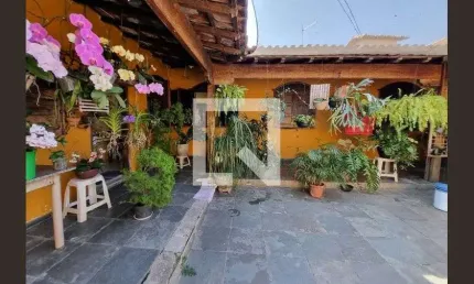 Casa para Venda - Glória, 3 Quartos,  320 m² - Belo Horizonte