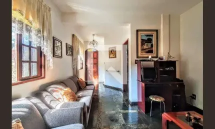 Casa para Venda - Santa Tereza, 4 Quartos,  172 m² - Belo Horizonte