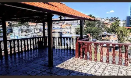 Casa para Venda - Cachoeirinha, 5 Quartos,  477 m² - Belo Horizonte