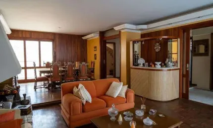 Casa para Venda - Medianeira, 3 Quartos,  330 m² - Porto Alegre