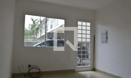 Casa para Venda - Taquara, 2 Quartos,  55 m² - Rio de Janeiro