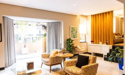 Casa para Venda - Castelo, 5 Quartos,  500 m² - Belo Horizonte