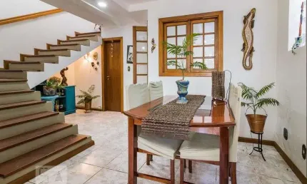 Casa para venda - camaquã, 4 quartos,  250 m² - porto alegre