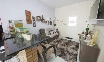 Casa para Venda - Feitoria, 2 Quartos,  80 m² - São Leopoldo