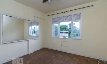 Apartamento para Venda - Penha, 1 Quarto,  50 m² - Rio de Janeiro