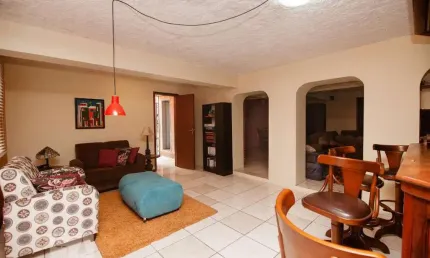 Casa para Venda - Menino Deus, 6 Quartos,  550 m² - Porto Alegre