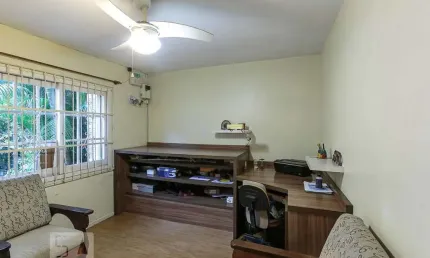 Casa para Venda - Partenon, 2 Quartos,  150 m² - Porto Alegre