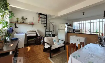 Casa para Venda - Vila Ipiranga, 5 Quartos,  90 m² - Porto Alegre