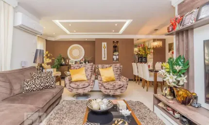 Casa para Venda - Camaquã, 3 Quartos,  300 m² - Porto Alegre
