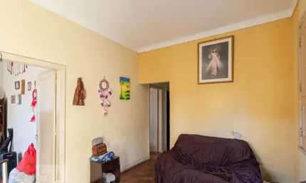 Casa para Venda - Sagrada Família, 3 Quartos,  400 m² - Belo Horizonte