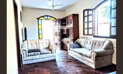 Casa para Venda - Horto Florestal, 3 Quartos,  204 m² - Belo Horizonte