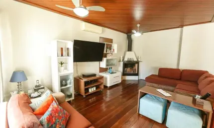 Casa para Venda - Vila Nova, 4 Quartos,  1200 m² - Porto Alegre
