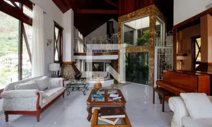 Casa para Venda - Mangabeiras, 6 Quartos,  170 m² - Belo Horizonte
