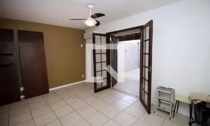 Casa para Venda - Penha, 3 Quartos,  93 m² - Rio de Janeiro