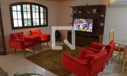 Casa para Venda - Curicica, 3 Quartos,  219 m² - Rio de Janeiro