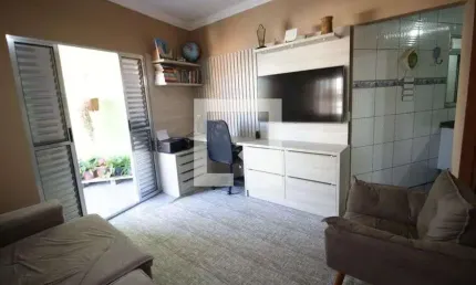Casa para Venda - Iapi, 3 Quartos,  266 m² - Osasco