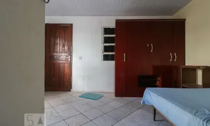 Casa para Venda - Bonfim, 1 Quarto,  30 m² - Belo Horizonte