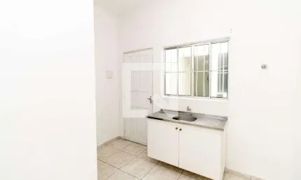 Casa para Venda - Jardim Brasil , 1 Quarto,  15 m² - São Paulo