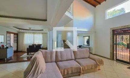 Casa para Venda - Heliópolis, 4 Quartos,  406 m² - Belo Horizonte