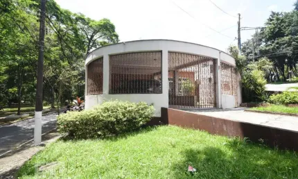 Casa para Venda - Butantã, 3 Quartos,  380 m² - São Paulo