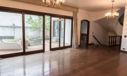 Casa para Venda - Jardim Guedala, 4 Quartos,  700 m² - São Paulo
