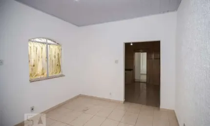 Casa para Venda - Piedade, 2 Quartos,  100 m² - Rio de Janeiro