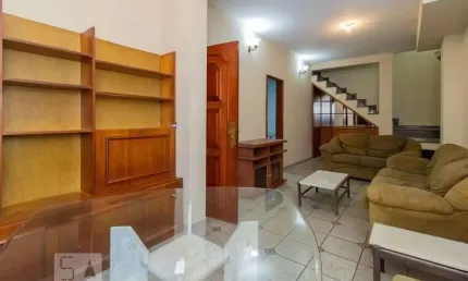 Casa para Venda - Olaria, 3 Quartos,  100 m² - Rio de Janeiro