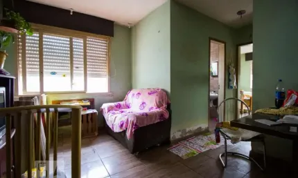 Apartamento para Venda - Vila Ipiranga, 2 Quartos,  58 m² - Porto Alegre