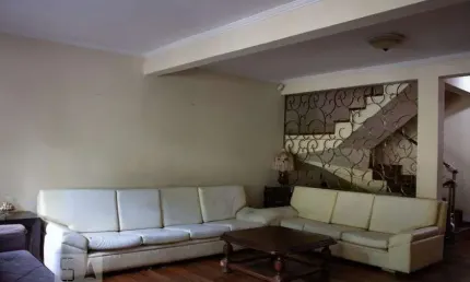 Casa para Venda - Nossa Sra das Graças, 3 Quartos,  400 m² - Canoas