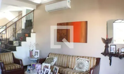 Casa para venda - pechincha, 3 quartos,  650 m² - rio de janeiro