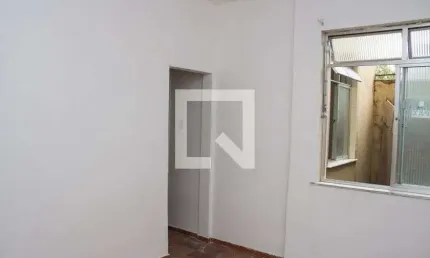 Apartamento para Venda - Cascadura, 2 Quartos,  60 m² - Rio de Janeiro