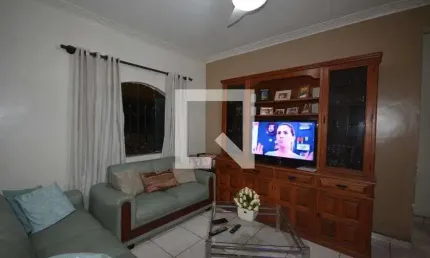 Casa para Venda - Irajá, 2 Quartos,  85 m² - Rio de Janeiro