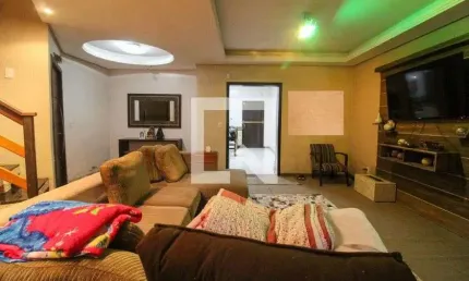 Casa para Venda - Nossa Sra das Graças, 3 Quartos,  300 m² - Canoas