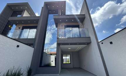 Sobrado Triplex com Jacuzzi e suítes com Closet  - Boneca do Iguaçu - São José dos Pinhais/PR