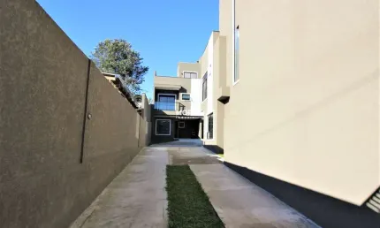 Casa com 3 quartos à venda no Xaxim, Curitiba 