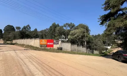 Chácara à Venda - 5.000 m² Murada com Benfeitorias - Bairro Inhaíva, São José dos Pinhais