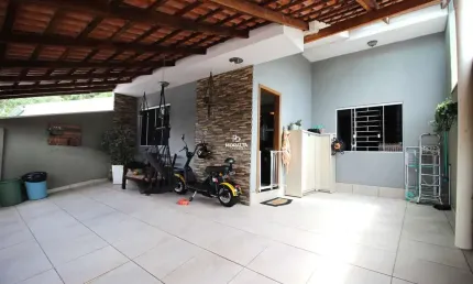 Casa à venda  3 quartos, com Piscina no bairro Rio Pequeno!!