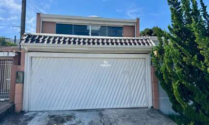 Sobrado a Venda no Bairro Aristocrata São Jose dos Pinhais