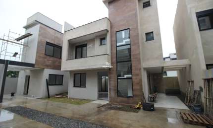 Casa com 3 quartos à venda no Uberaba, Curitiba 