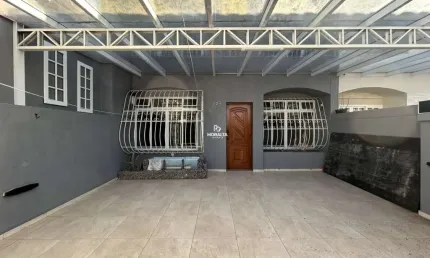 Casa com 3 quartos à venda no Parolin, Curitiba 