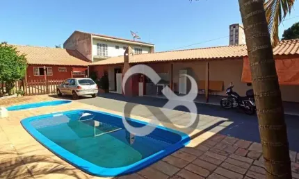 Casa com 4 dormitórios à venda, 193 m² por R$ 700.000,00 - Vila Brasil - Londrina/PR
