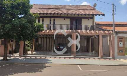 Sobrado com 4 dormitórios à venda, 341 m² por R$ 1.399.000,00 - Boa Vista - Ibiporã/PR