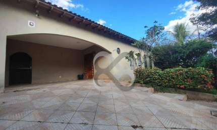 Casa com 3 dormitórios, 150 m² - venda por R$ 650.000,00 ou aluguel por R$ 3.800,00/mês - Jardim Alvorada - Londrina/PR