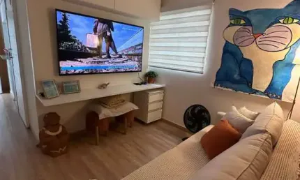 Apartamento Mobiliado à Venda na Ponta da Praia – 1 Quarto Modernizado