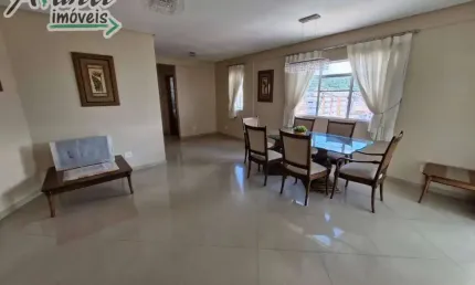 Apartamento com Varanda Gourmet à Venda na Pompéia em Santos