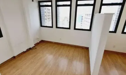 Sala Comercial para Alugar no Gonzaga, Santos – 2 Banheiros e 1 Vaga – Avanti Imóveis