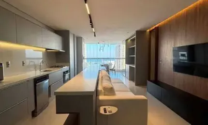 Apartamento à venda no bairro Guilhermina em Praia Grande/SP