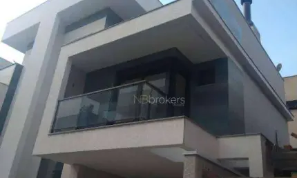 Casa em condomínio fechado com 3 quartos à venda na Rua Peru, 213, Bacacheri, Curitiba